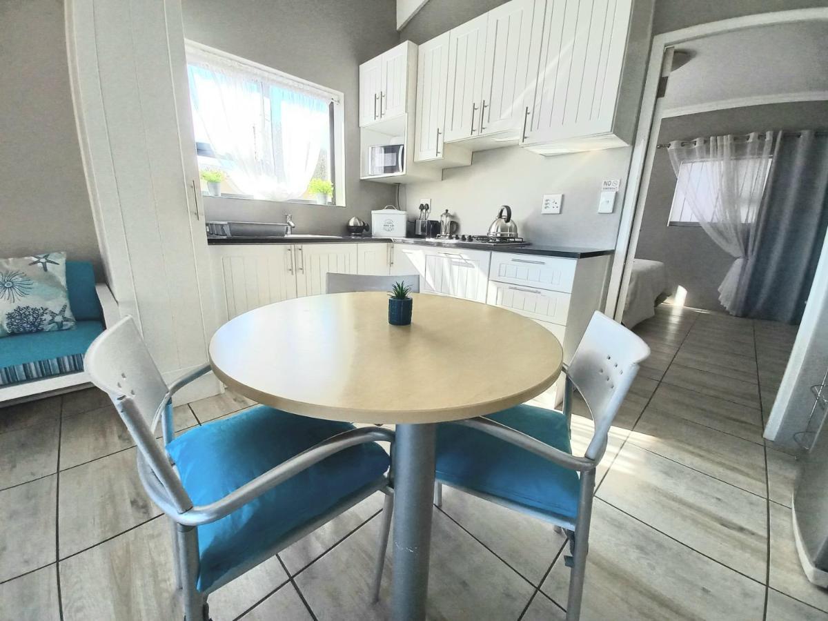 Bel-Posto, Langebaan Villa Bagian luar foto